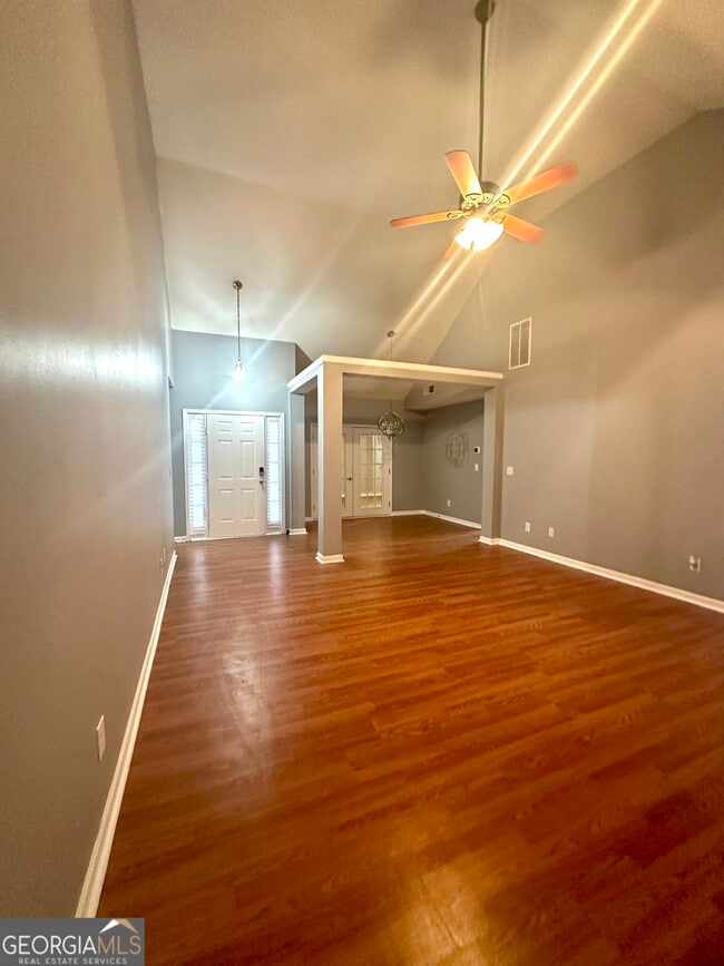 Building Photo - 1630 Isleworth Cir