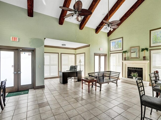 Building Photo - 4005 NW 87th Ave