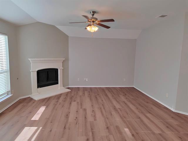 Building Photo - 516 Rustic Oak Ln