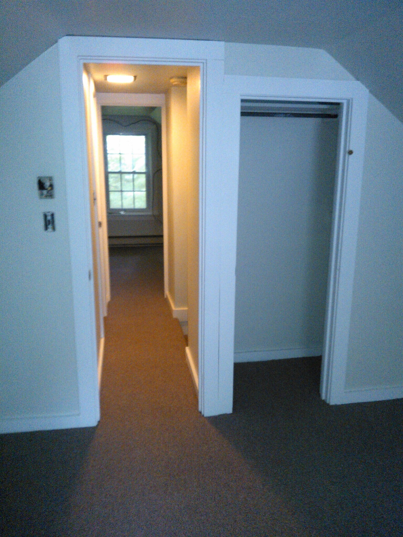 Building Photo - 33 Lenox St