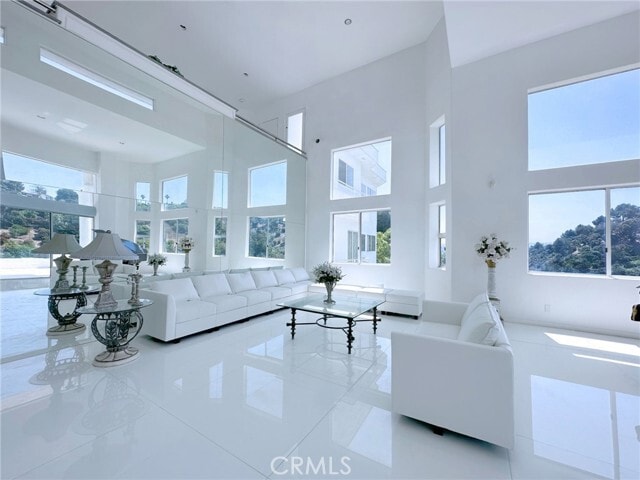 Building Photo - 13200 Mulholland Dr