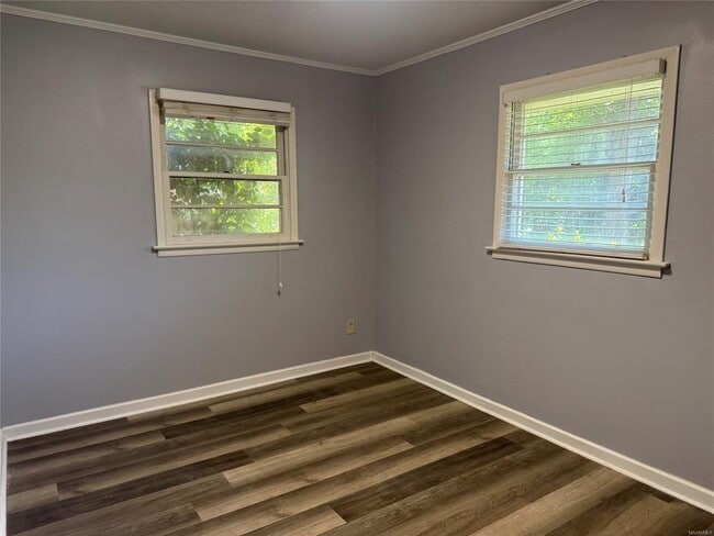 Building Photo - 3933 Bienville Rd