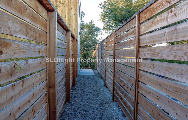 Building Photo - AVAILABLE SEPTEMBER - Furnished Luxurious Studio Apartment Grover Beach