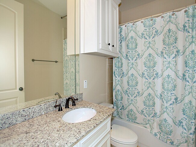 Building Photo - 15 Serenade Pines Pl