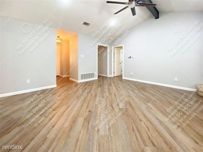 Building Photo - 4705 Quicksilver Blvd