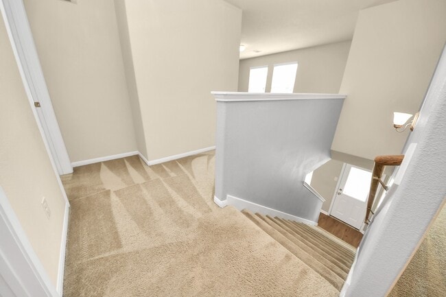 Building Photo - 9914 Swallow Dr