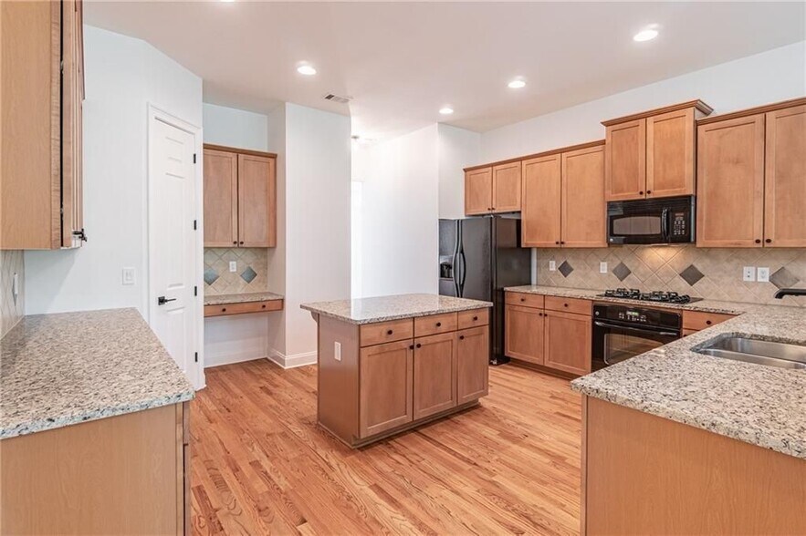 Building Photo - 764 Morganton Dr