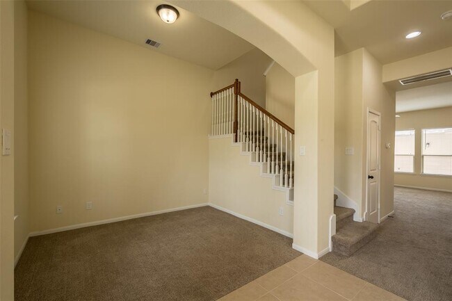 Building Photo - 9215 Monarch Mist Ln