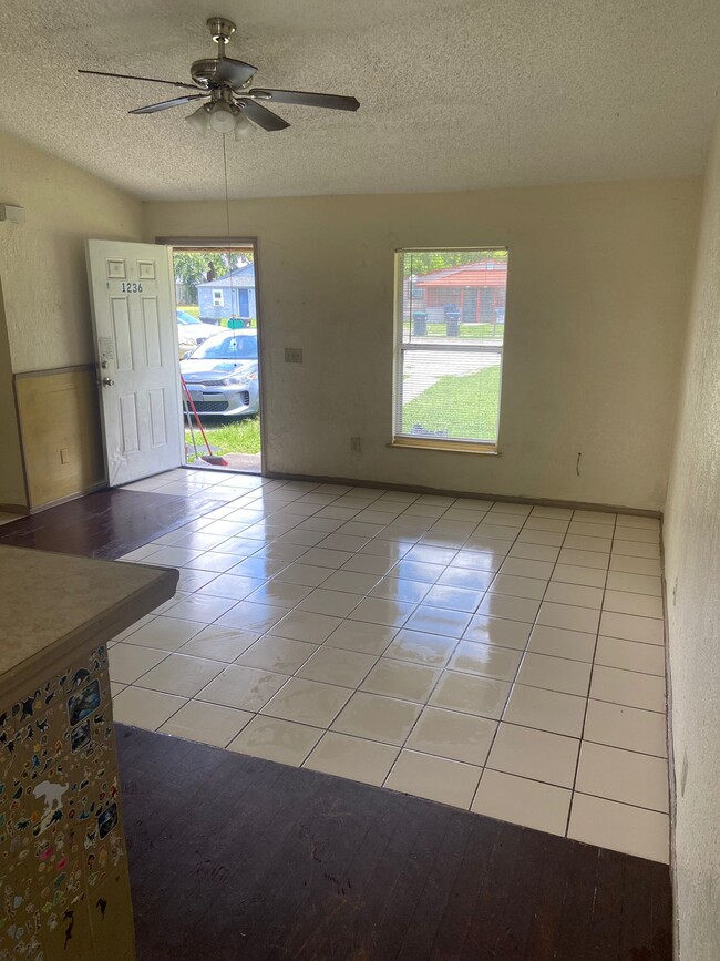 Building Photo - 1234 23rd St