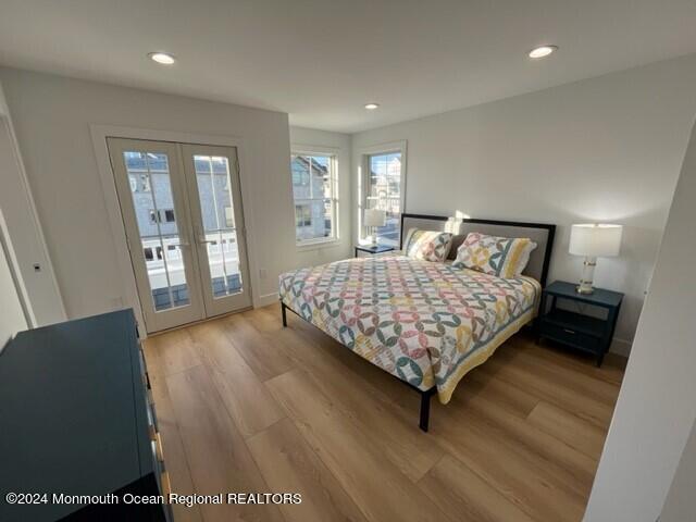 Building Photo - 3632 Ocean Terrace