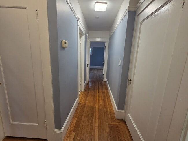 Building Photo - 175 Vasquez Ave