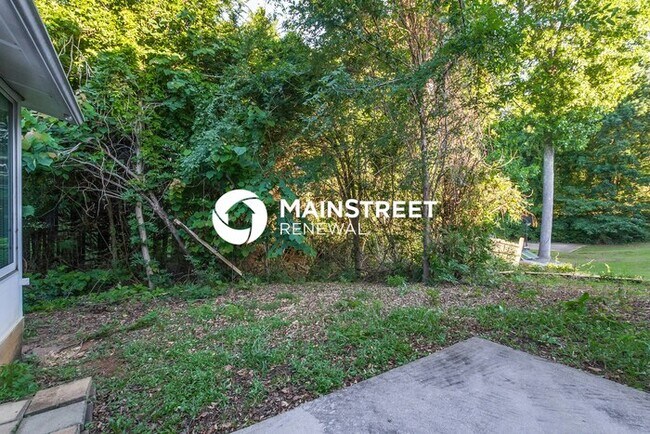 Building Photo - 3 Bedroom Pet-Friendly Home in Hampton, GA with Main Street Renewal