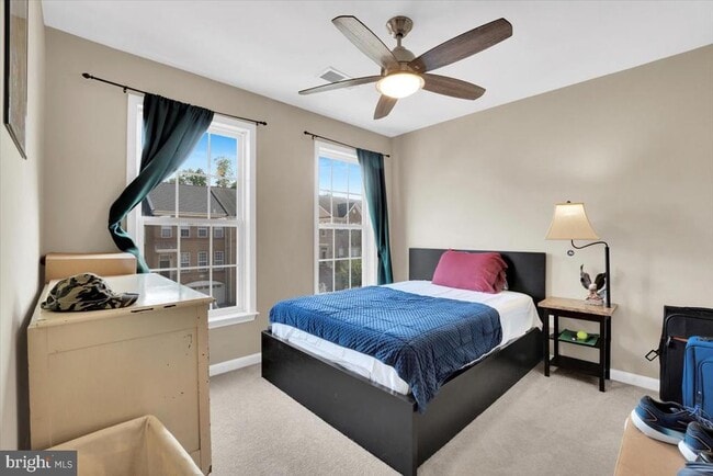 Building Photo - 41904 Cinnabar Square