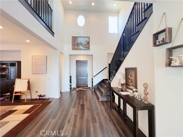 Building Photo - 2408 E Kern River Ln