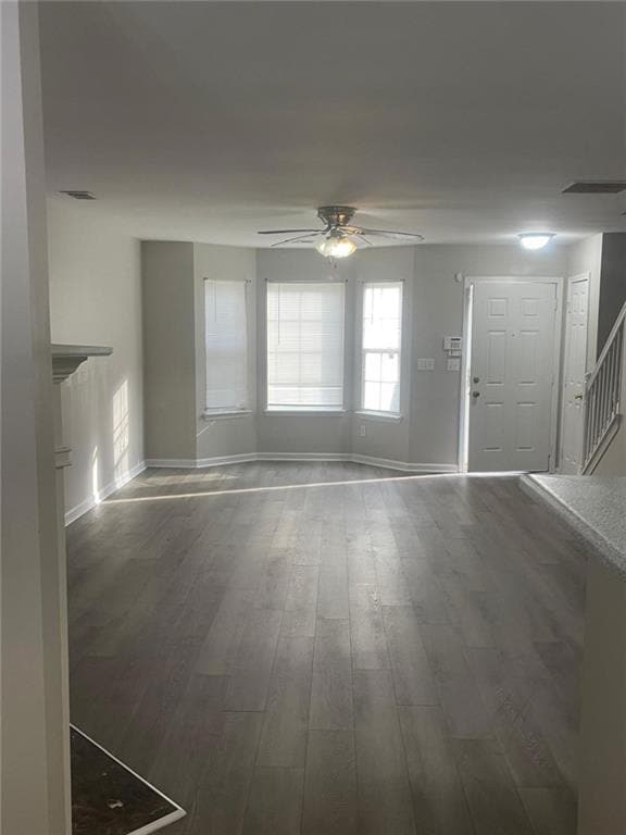 Building Photo - 1736 Devon Dr