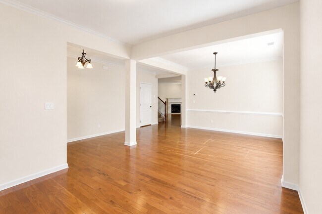 Building Photo - 7245 Rocking Horse Ln
