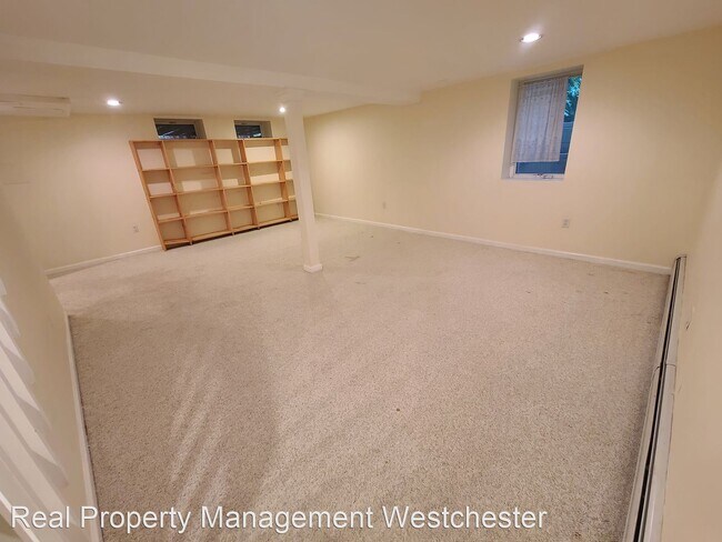 Building Photo - 4 br, 2 bath House - 1 Washington Avenue