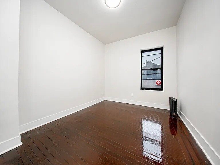 Building Photo - 8703 90th St