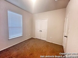 Building Photo - 565 Creekside Cir