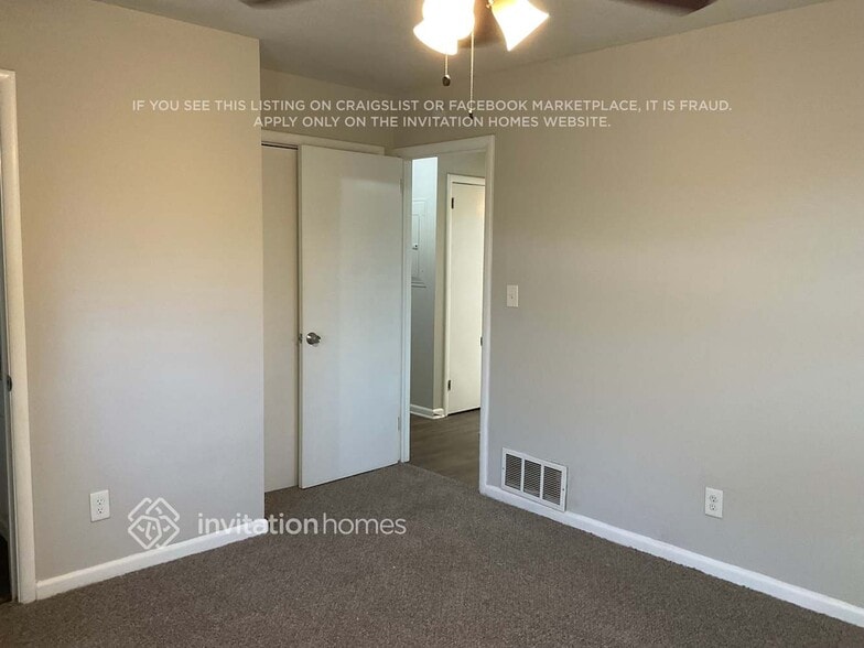 Building Photo - 3647 Brookcrest Cir