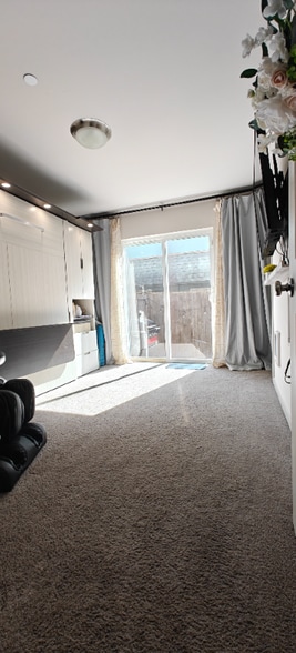 Building Photo - 20736 76th Ave W