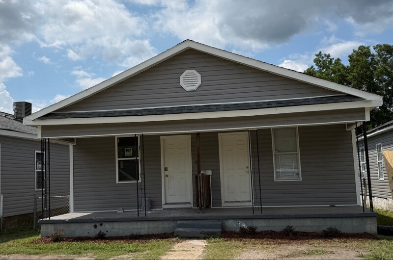 Primary Photo - 206 3rd Ave N