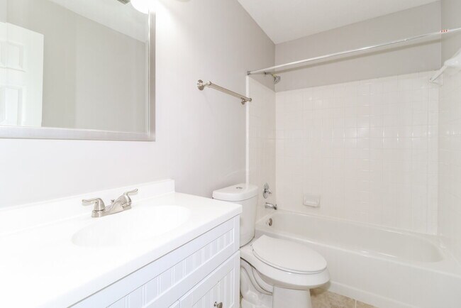 Building Photo - 6500 Baird Ln