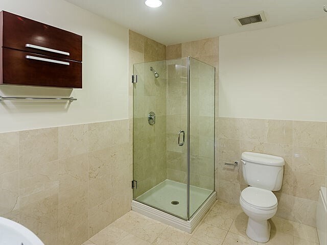 Building Photo - 210 South St