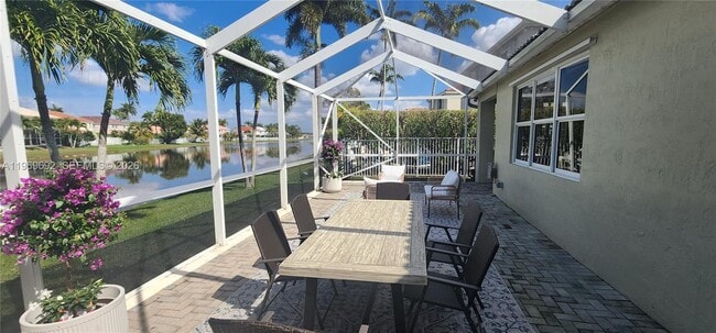 Building Photo - 833 Vista Meadows Dr