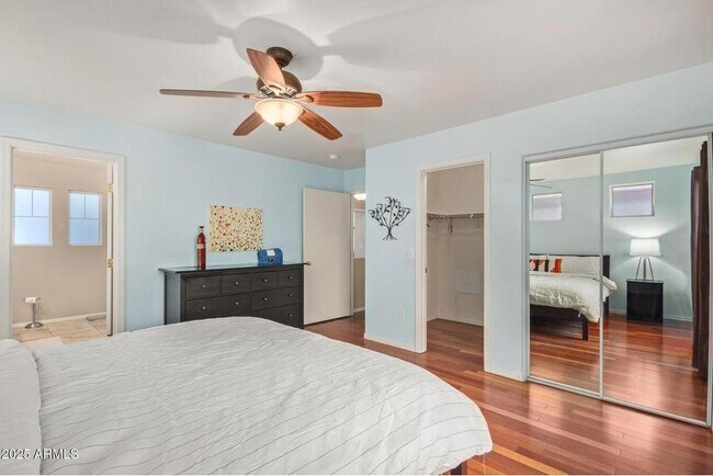 Building Photo - 34905 N 30th Dr