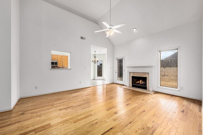 Building Photo - 2520 Stonecreek Trail