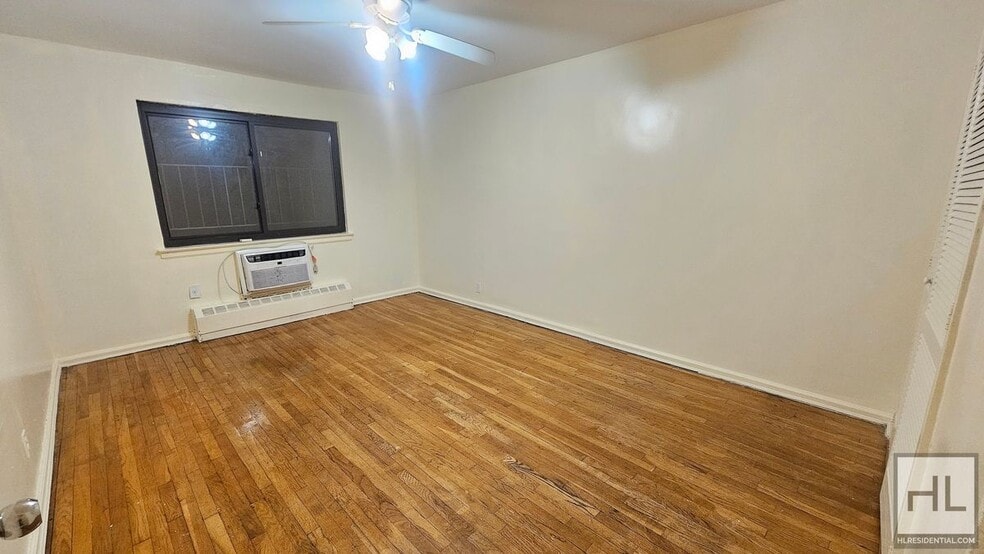 Building Photo - 24 STREET