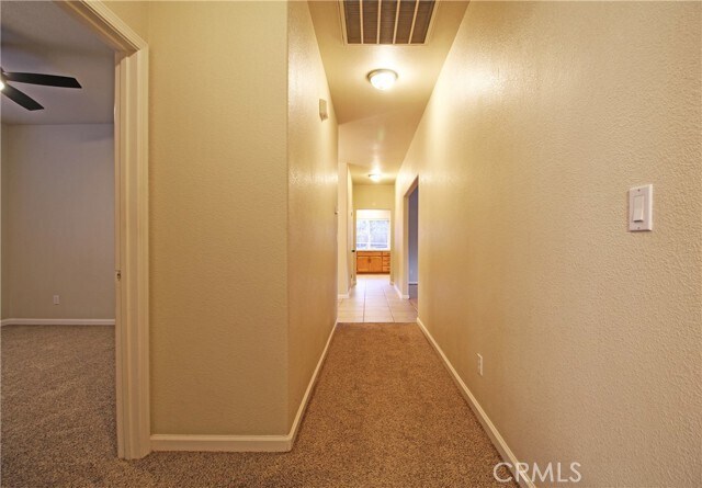 Building Photo - 18896 N Shore Dr