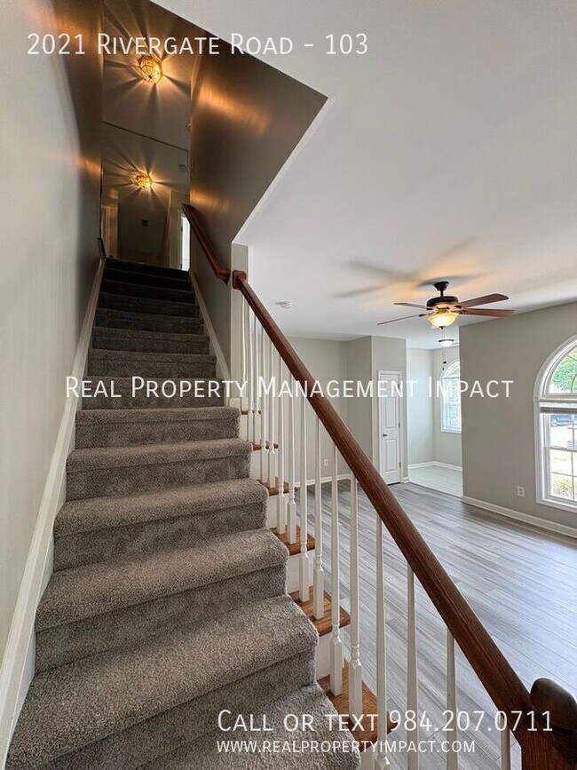 Building Photo - 2021 Rivergate Rd