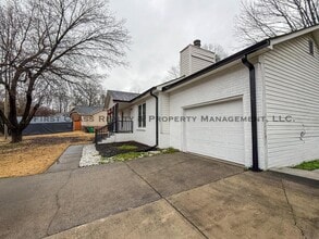 Building Photo - 5819 Woodrock Ct