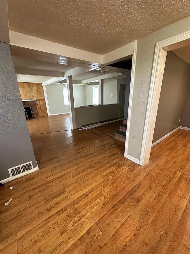 Building Photo - 5942 IL-162