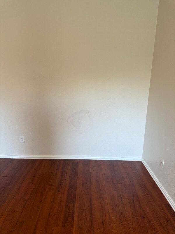 Building Photo - 337 Kirby Dr