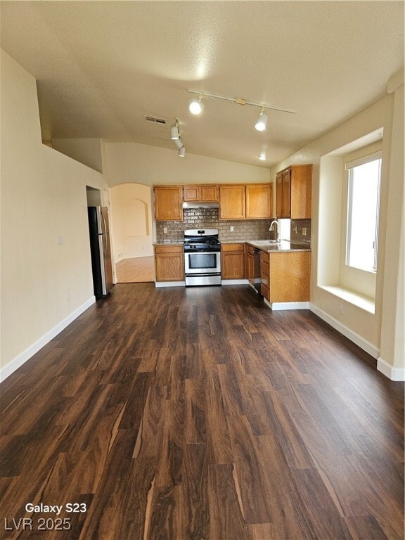 Building Photo - 916 Autumn Royal Ln