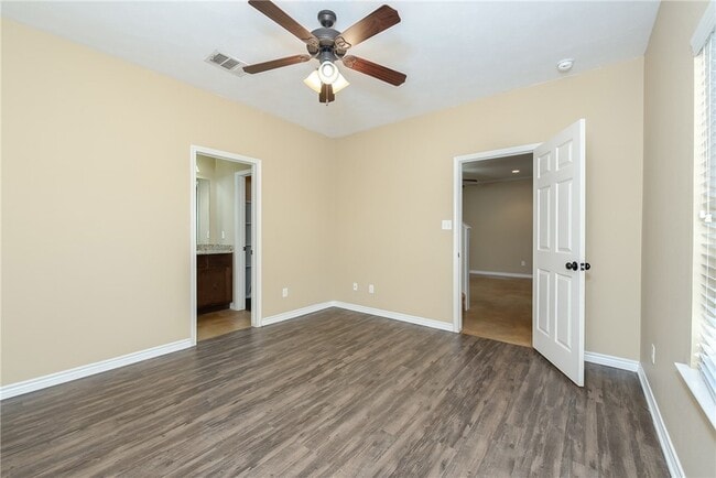 Building Photo - 3361 Keefer Loop