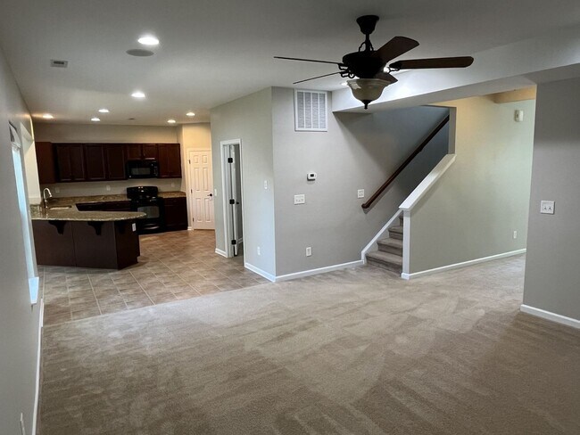 Building Photo - Beautiful 2 Story Corner Lot 3 Bed home in...