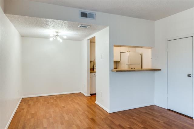 Building Photo - 4020 Holland Ave