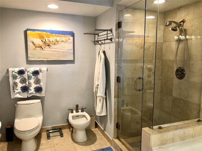 Building Photo - 6365 Collins Ave