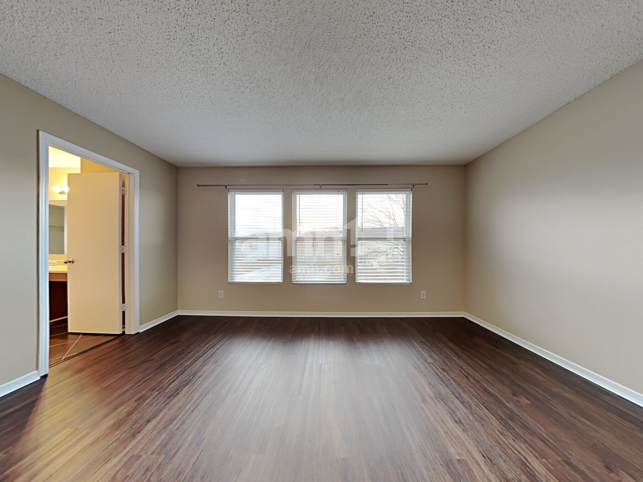 Building Photo - 15233 Beam St