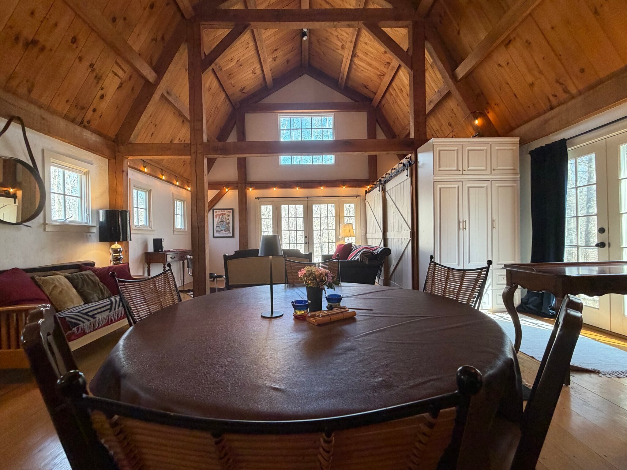 Building Photo - 300 Chestnut Hill Rd