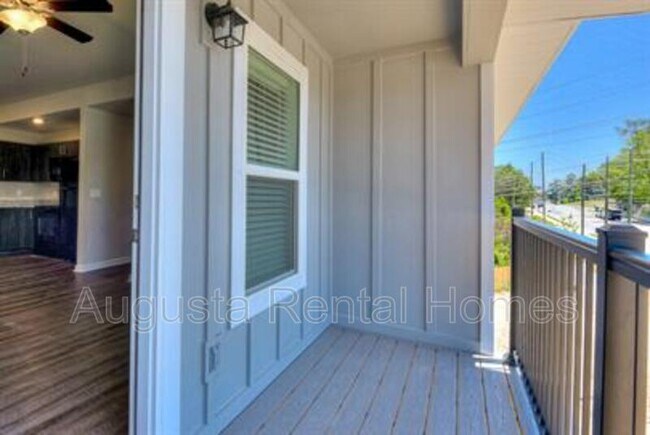 Building Photo - 2506 Otter Run