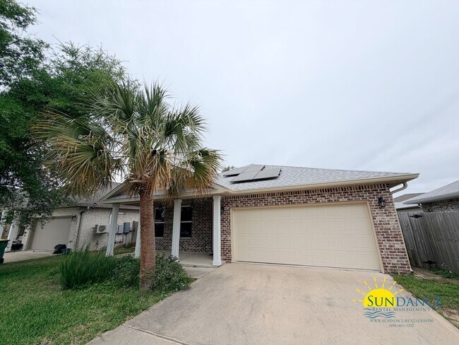 Building Photo - Stunning Shalimar 4 Bedroom / 3 Full Bathroom Home with Solar Energy Efficiency!