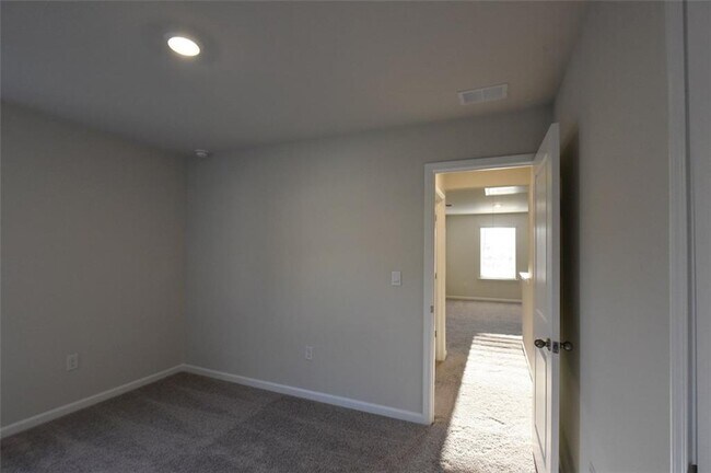 Building Photo - 41 Westerly Sta