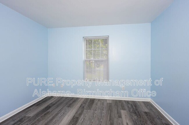 Building Photo - 621 Bell Ave
