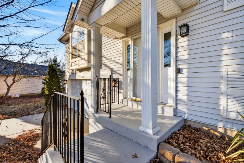 Building Photo - 720 Tobermory Ct