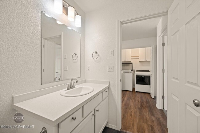 Building Photo - 4117 E Zircon Cir